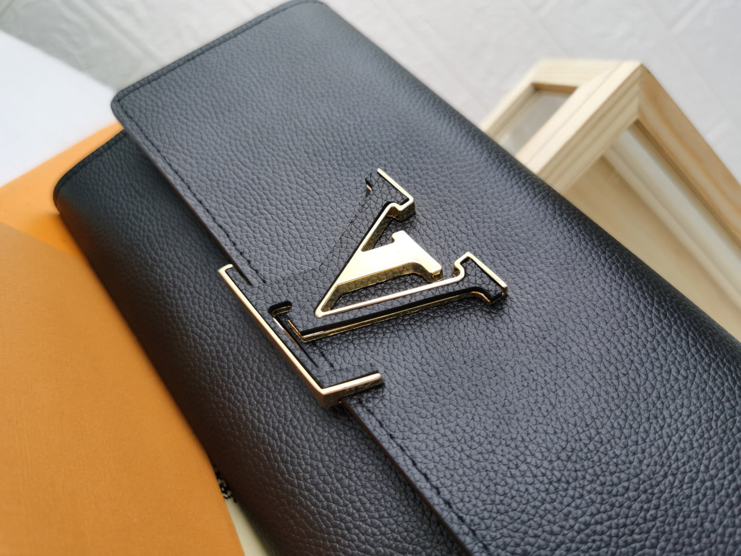 L Capucines new arrival wallet top quality size:19x 10cm
