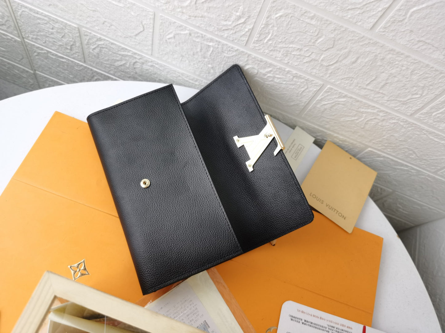 L Capucines new arrival wallet top quality size:19x 10cm