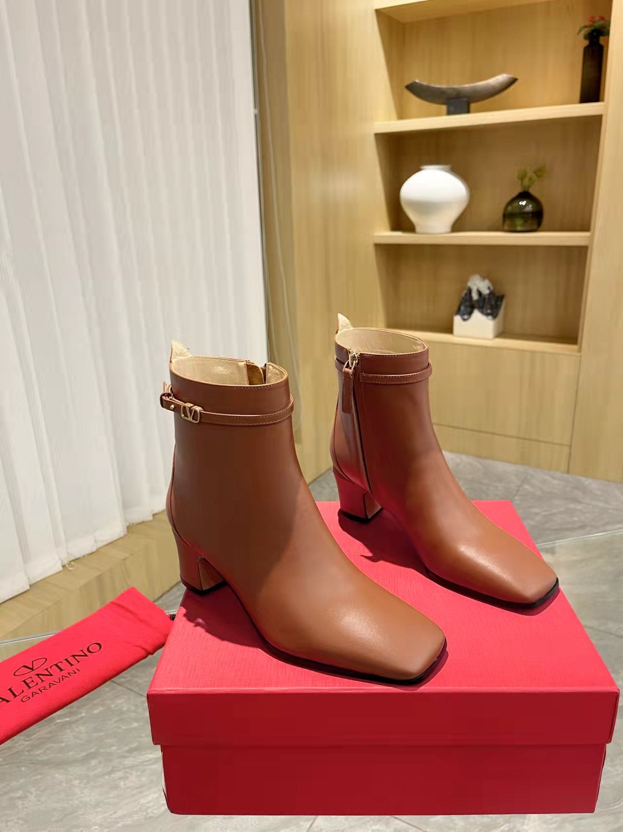 val new arrival women short boots 002 heels 6 cm