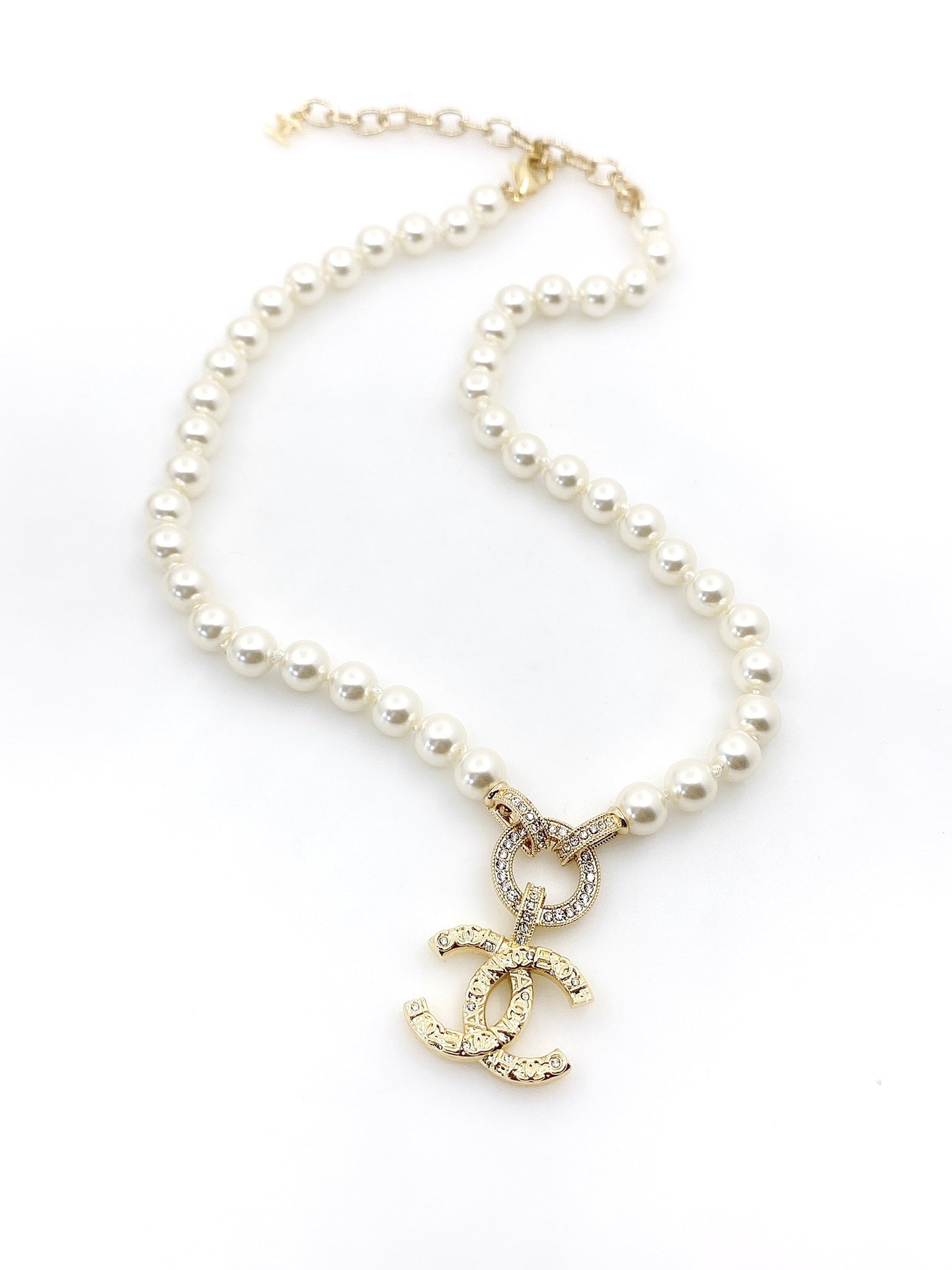 CC Necklace 0025