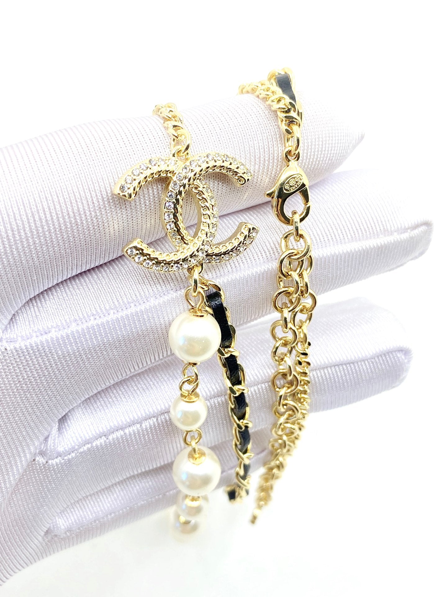 CC Necklace 0021