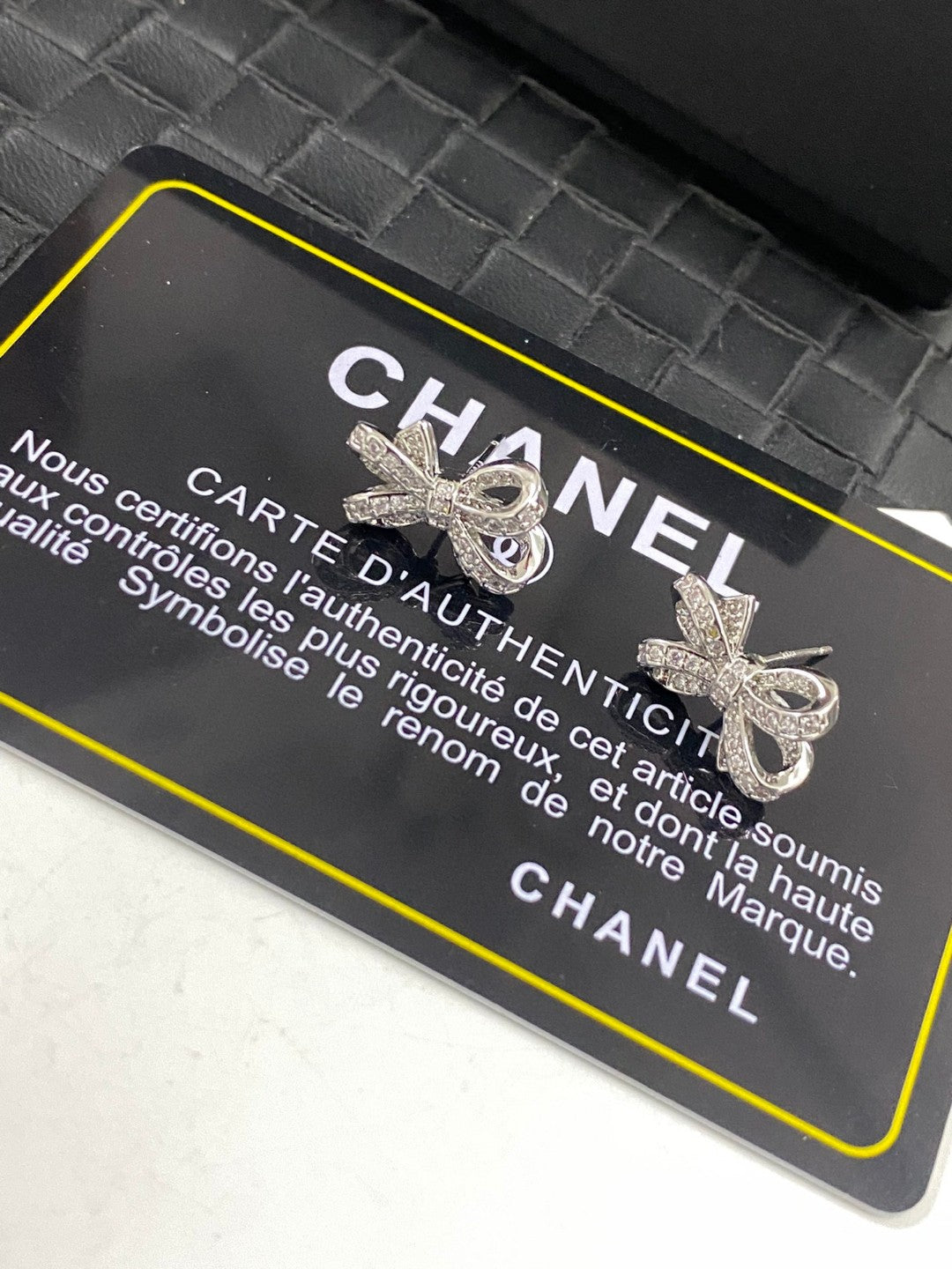 CC Earrings 0015