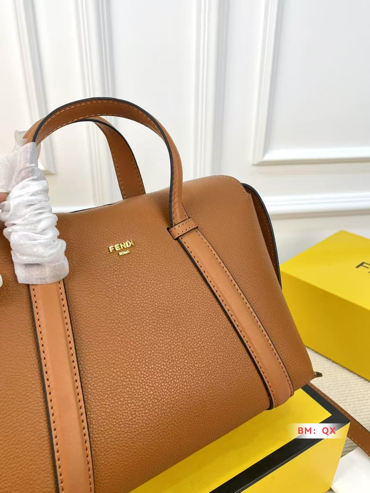 fen new arrival peekaboo bag size:27*19 cm