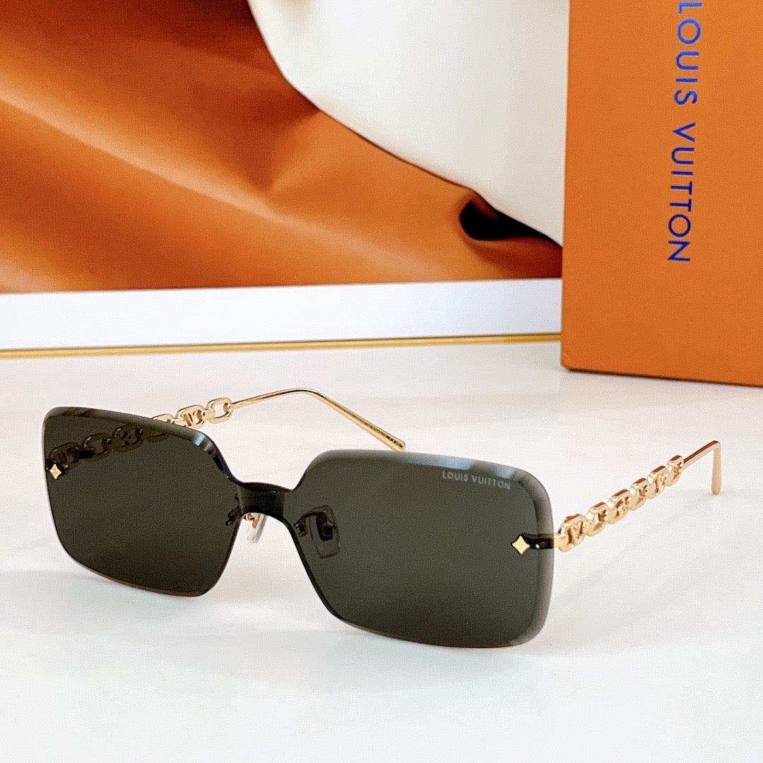 Louis Eyewear SIZE: 146-0