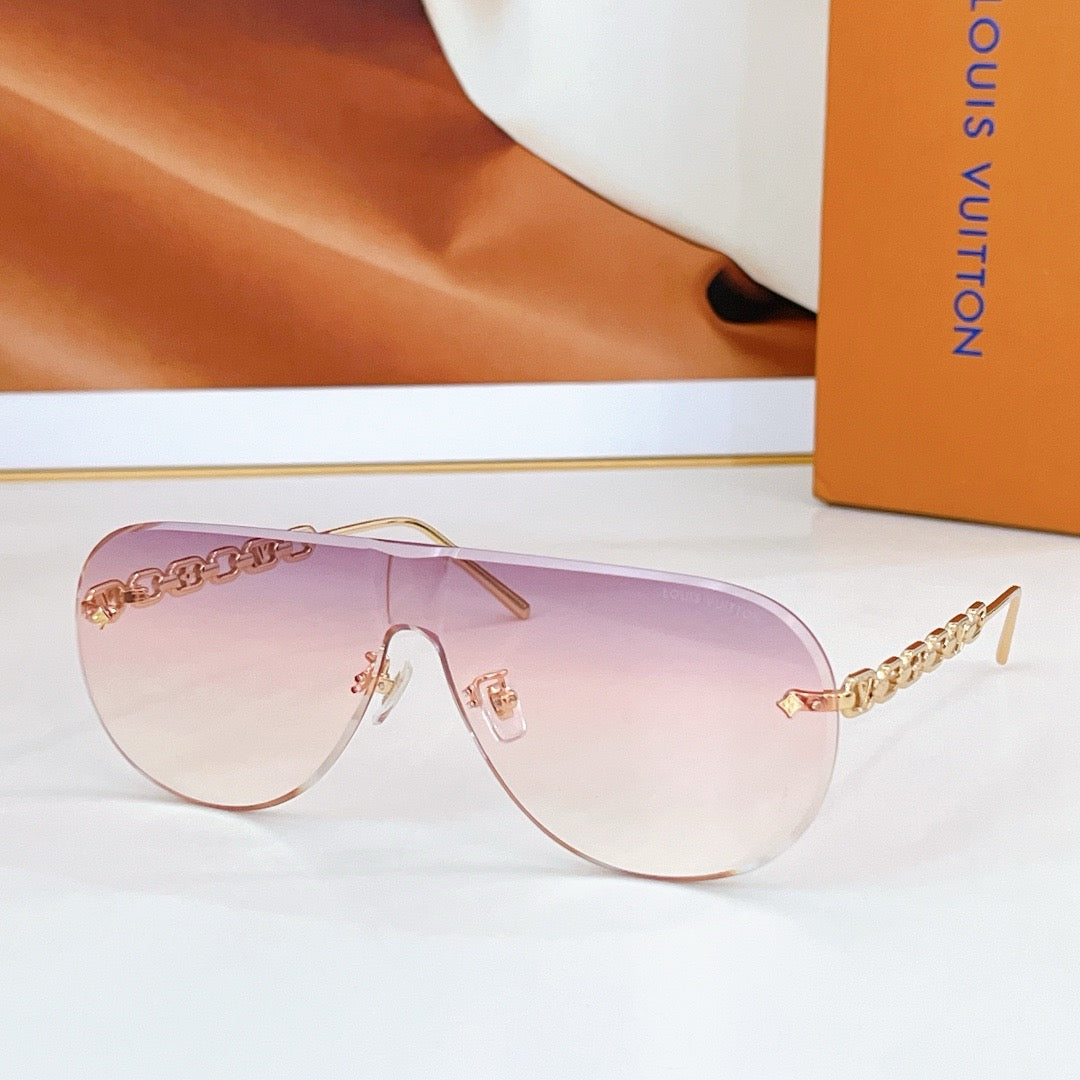 Louis Eyewear SIZE: 146-0-137