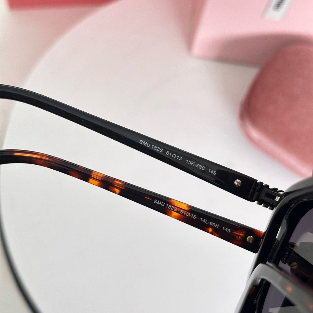 MIU MI* Eyewear SIZE: 61-15-145