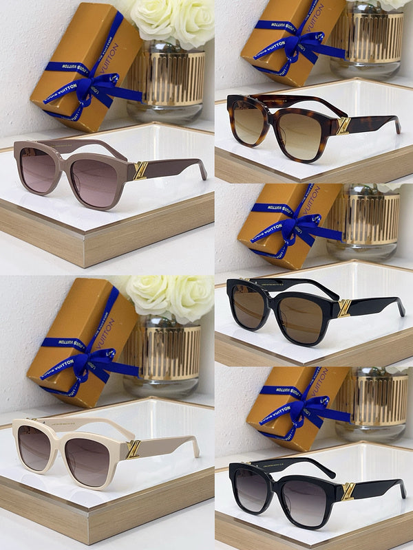 Louis Eyewear SIZE: 53-18-140