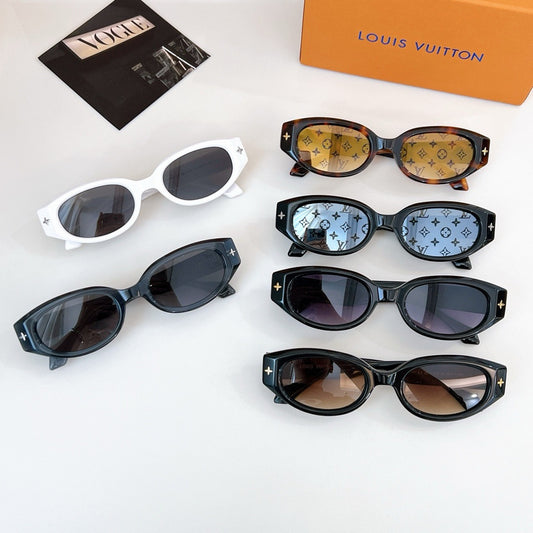 Louis Eyewear SIZE: 51-23-145