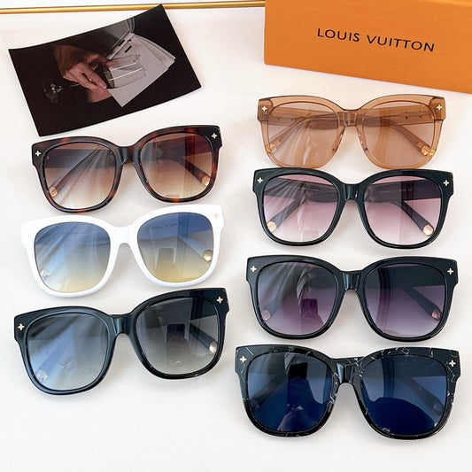 Louis Eyewear SIZE: 56-18-143