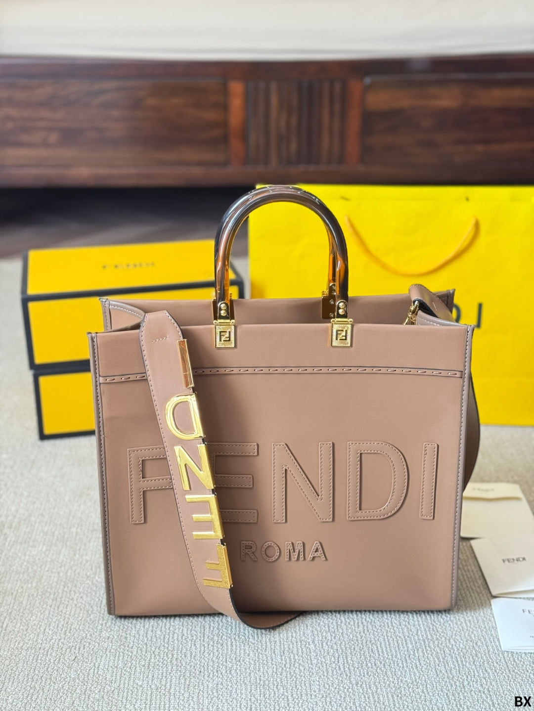 Fen new arrival peekabo tote bag size;35*30 cm