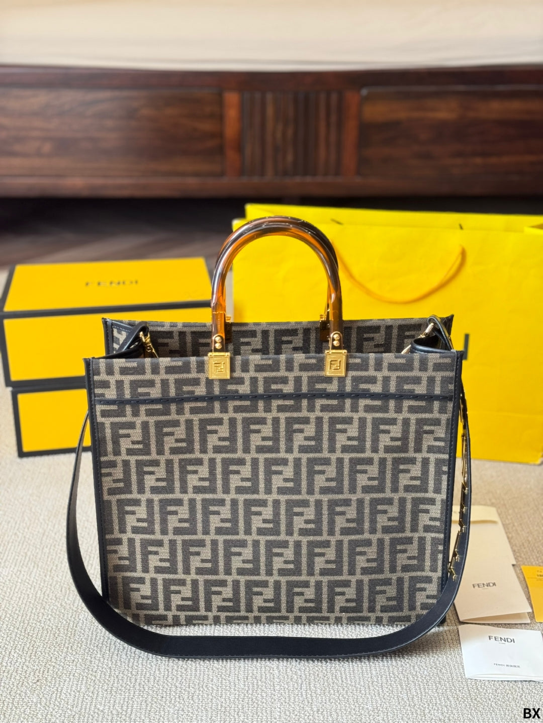 Fen new arrival peekabo tote bag size;35*30 cm