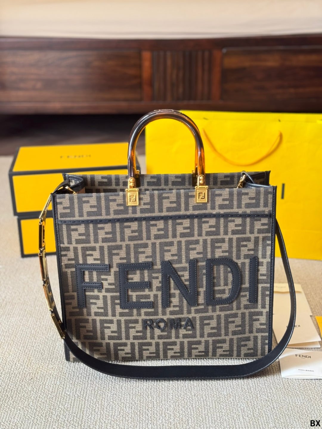 Fen new arrival peekabo tote bag size;35*30 cm