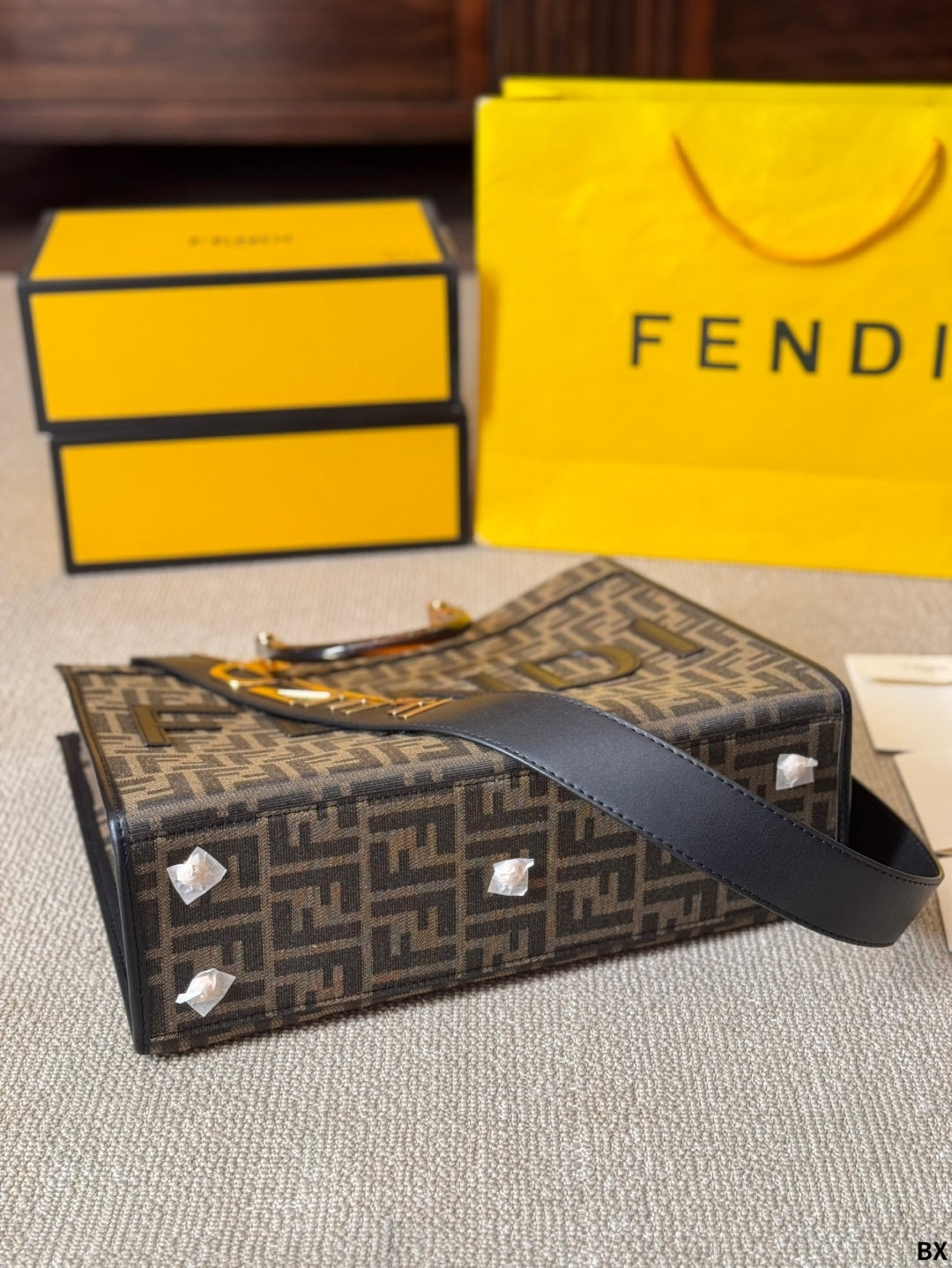 Fen new arrival peekabo tote bag size;35*30 cm