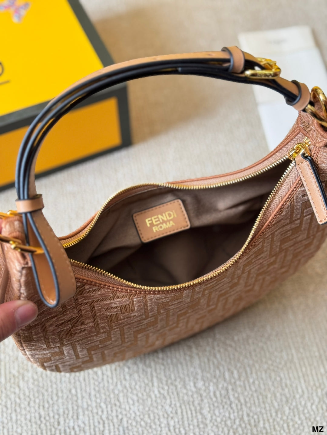 Fen 2025 new arrival graphy moon bag 002 size:30 * 16cm