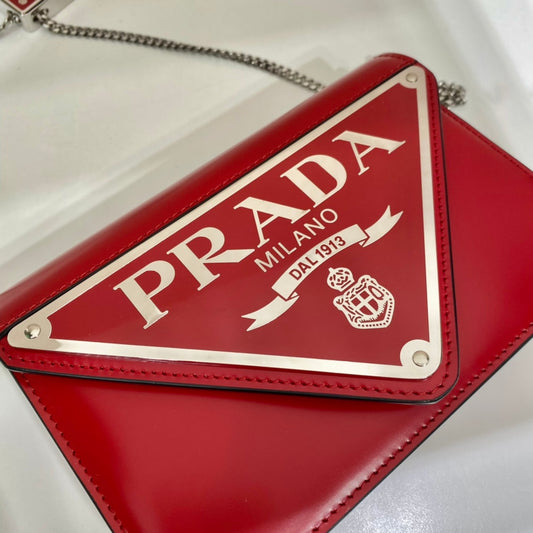 Pra Brushed Shoulder Bag Red For Women, Women's Bags 6.7in/17cm 1BH189_ZO6_F02SB_V_5KO