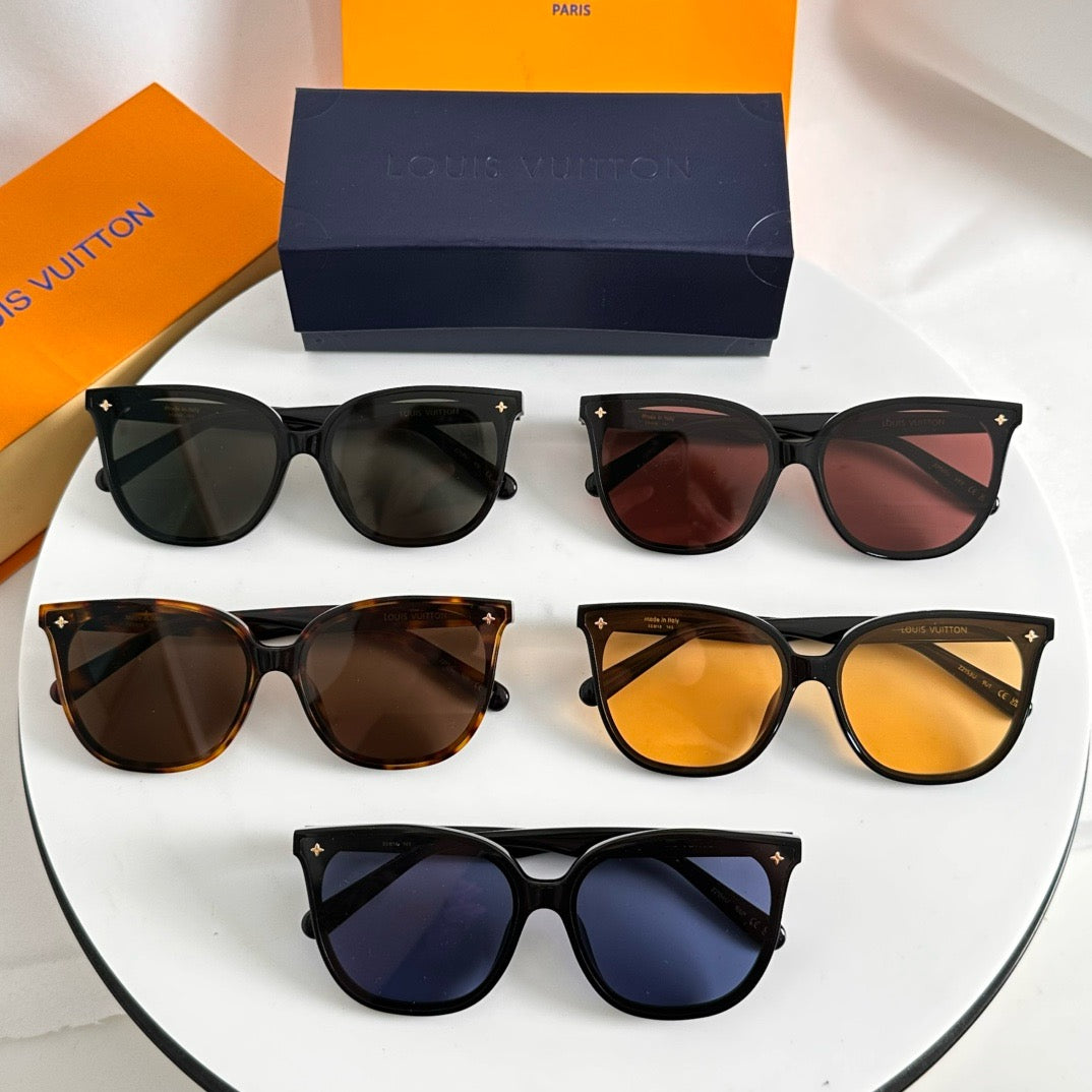 Louis Eyewear SIZE: 55-18-145