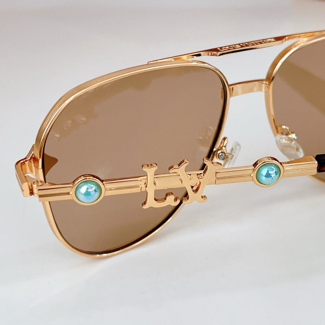 Louis Eyewear SIZE: 57-16-145