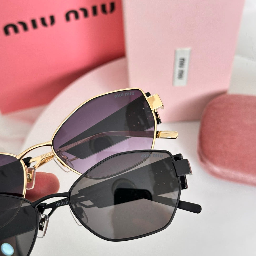 MIU MI* Eyewear SIZE: 55-18-145