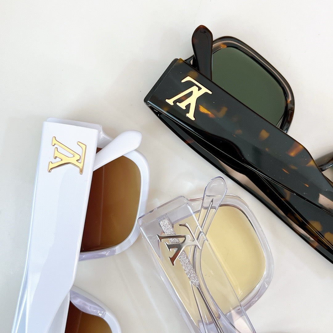 Louis Eyewear SIZE: 54-19-148