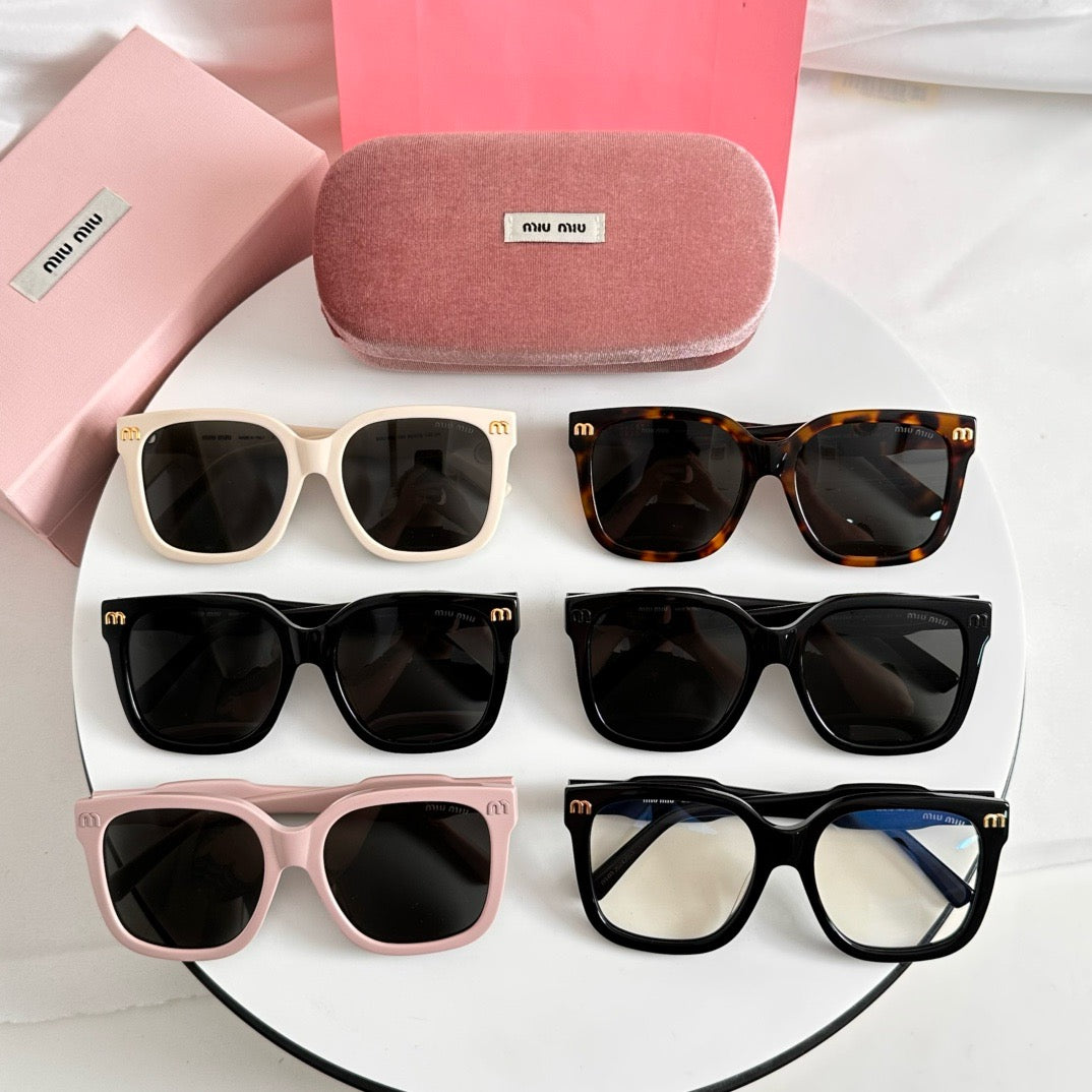 MIU MI* Eyewear SIZE: 50-18-140