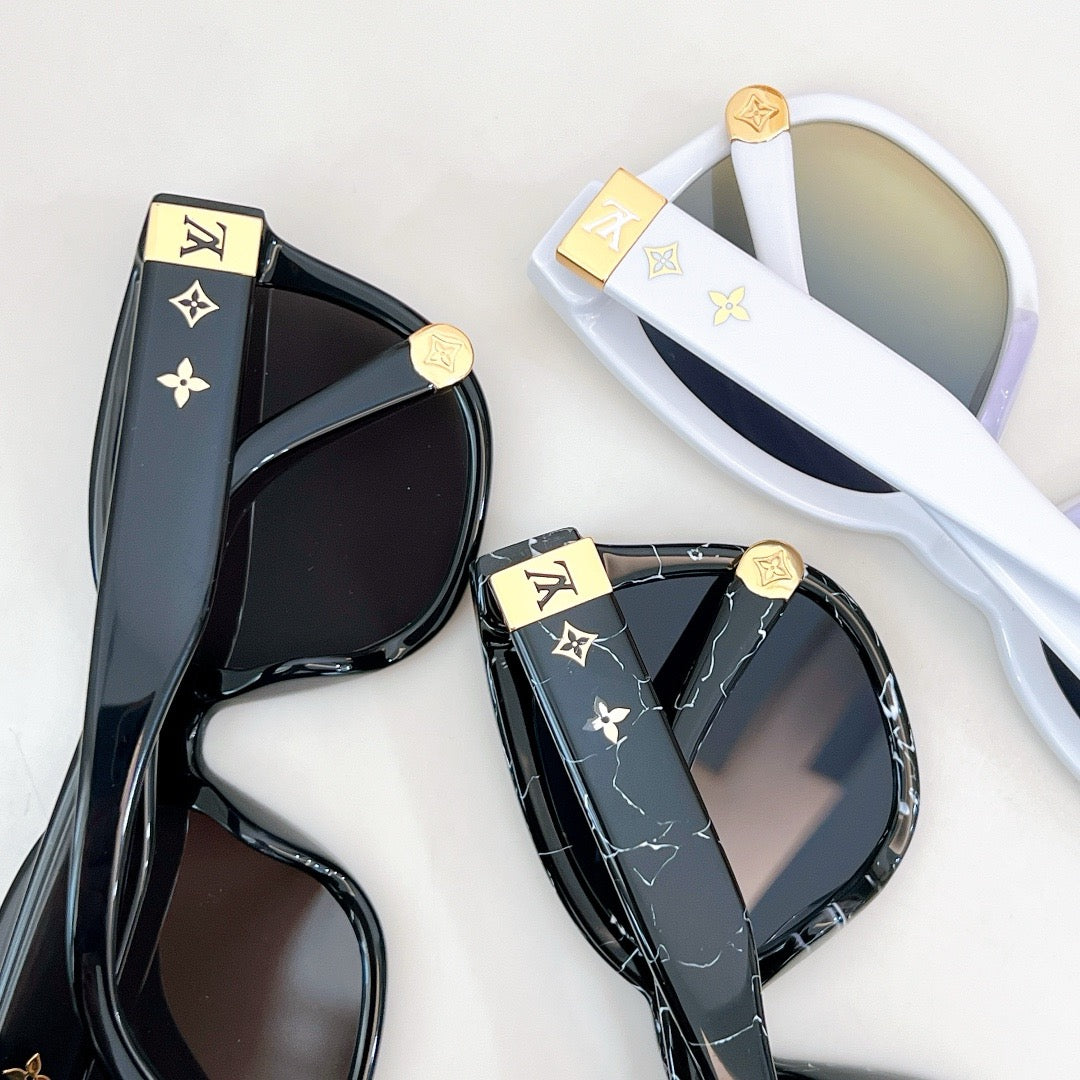 Louis Eyewear SIZE: 55-19-143