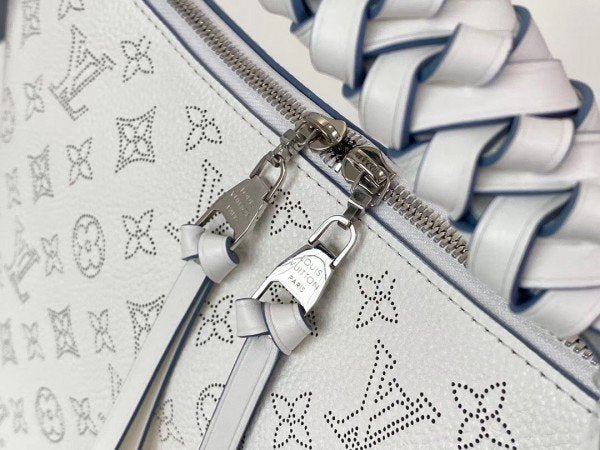 L hot sale Beaubourg Hobo MM