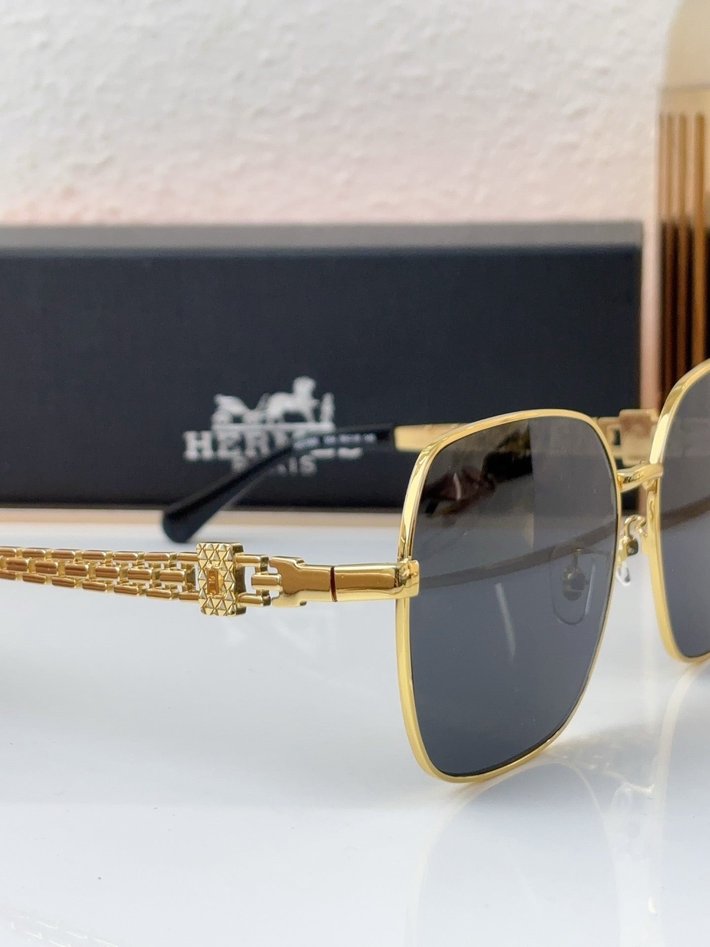 HERM*S Eyewear SIZE: 58-18-145