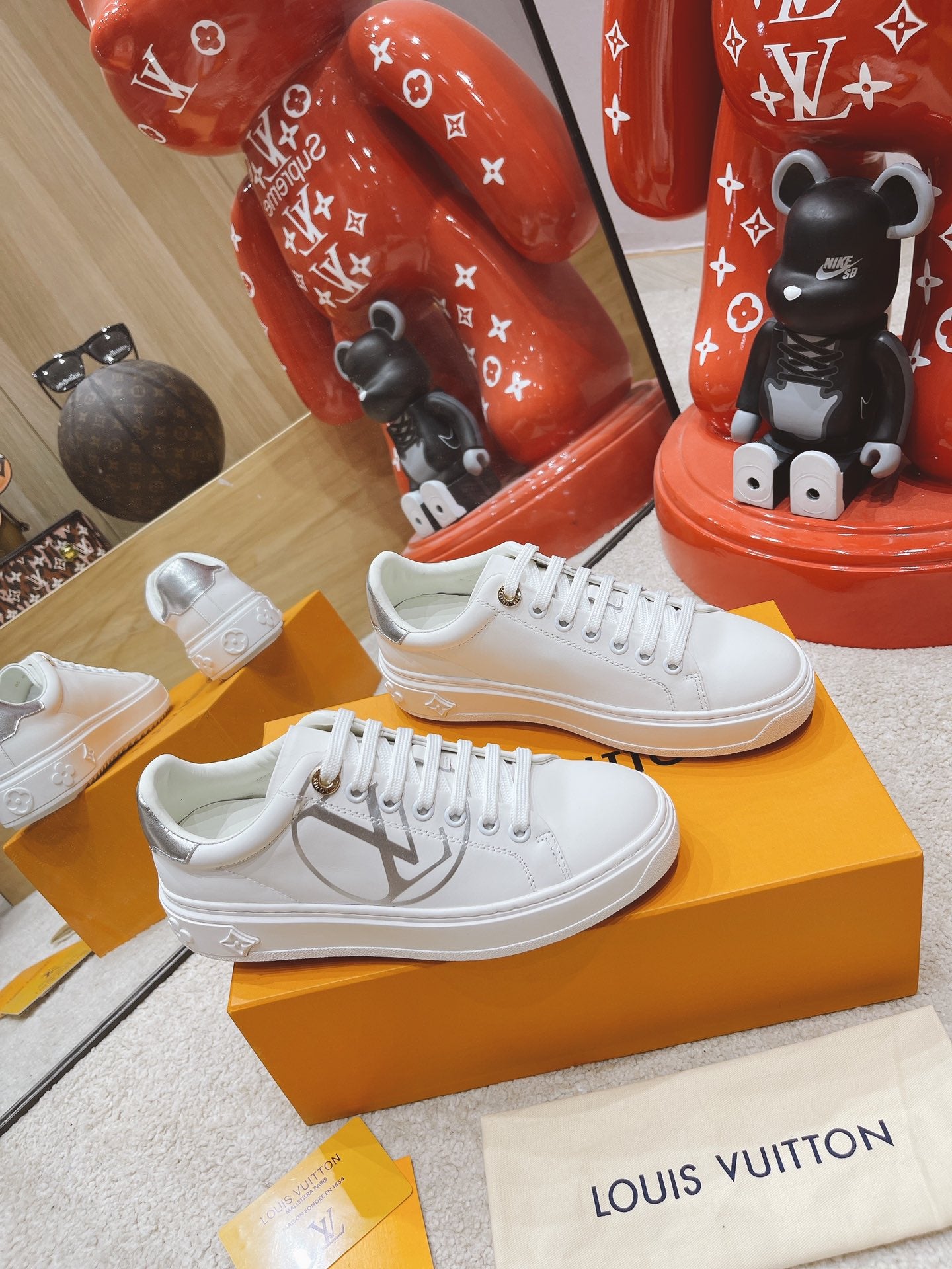 Louis new arrival Time Out women sneakers 03