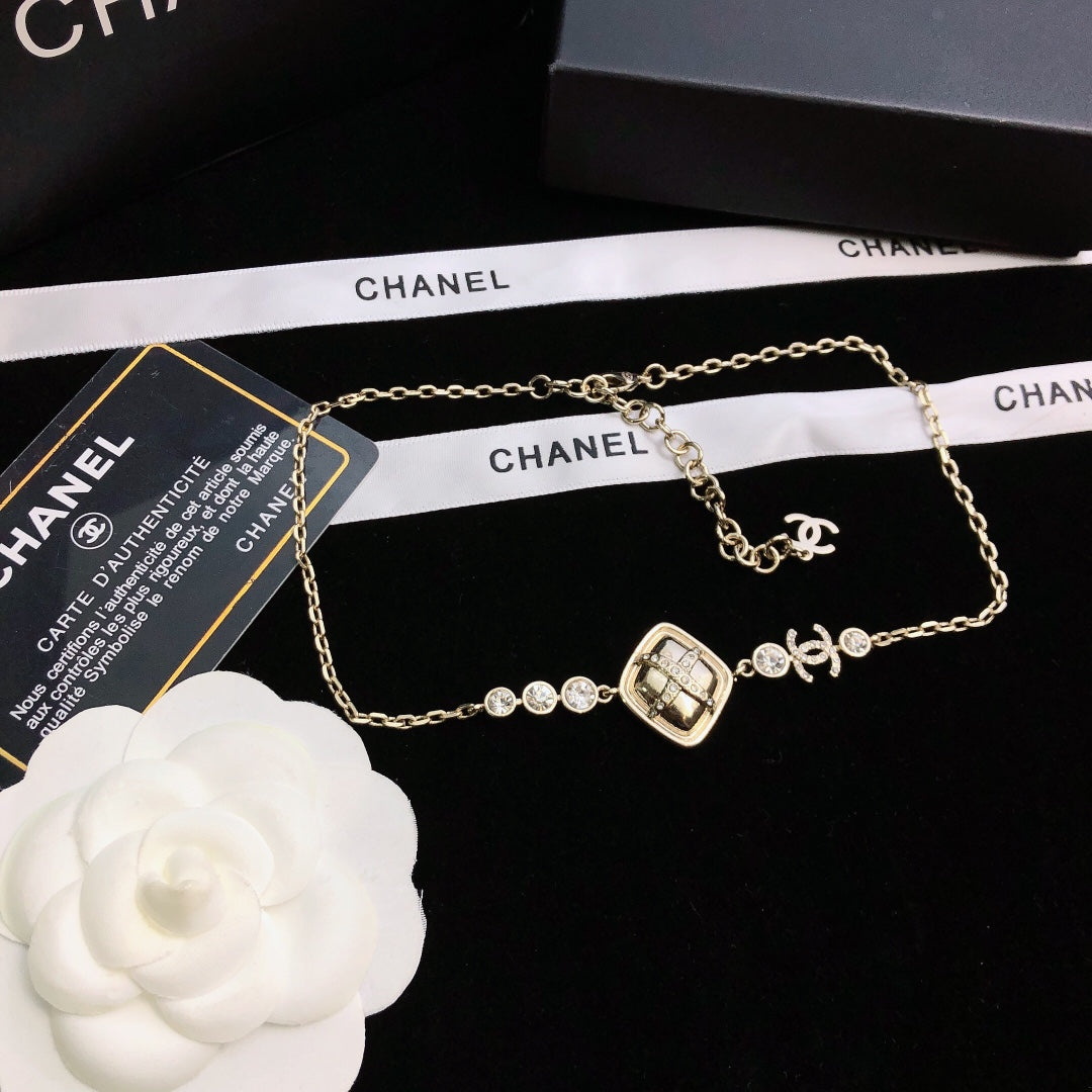 CC Necklace 0027