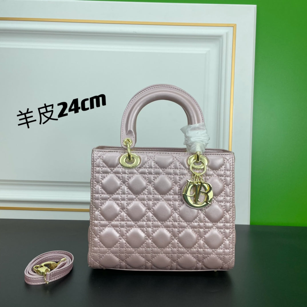 D Ultra-matte π€ SO BLACK 24 cm