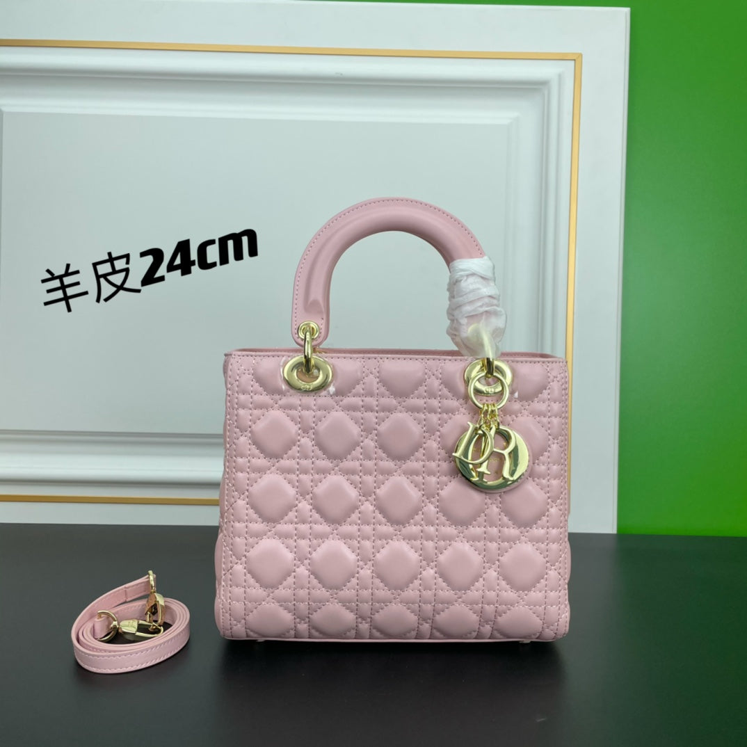 D Ultra-matte π€ SO BLACK 24 cm