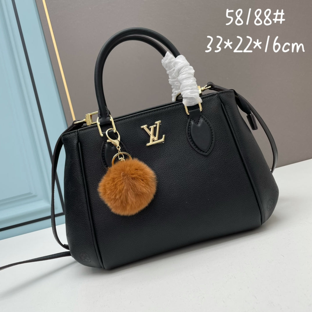 Louis new arrival handbag size: 33-22-16cm