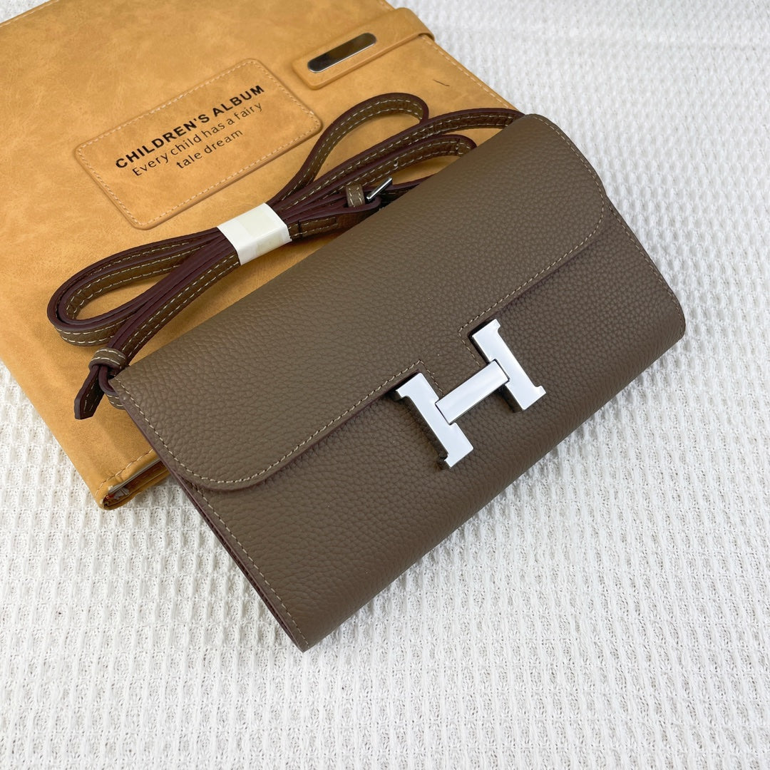 H Constance togo leather bag size:22*11cm