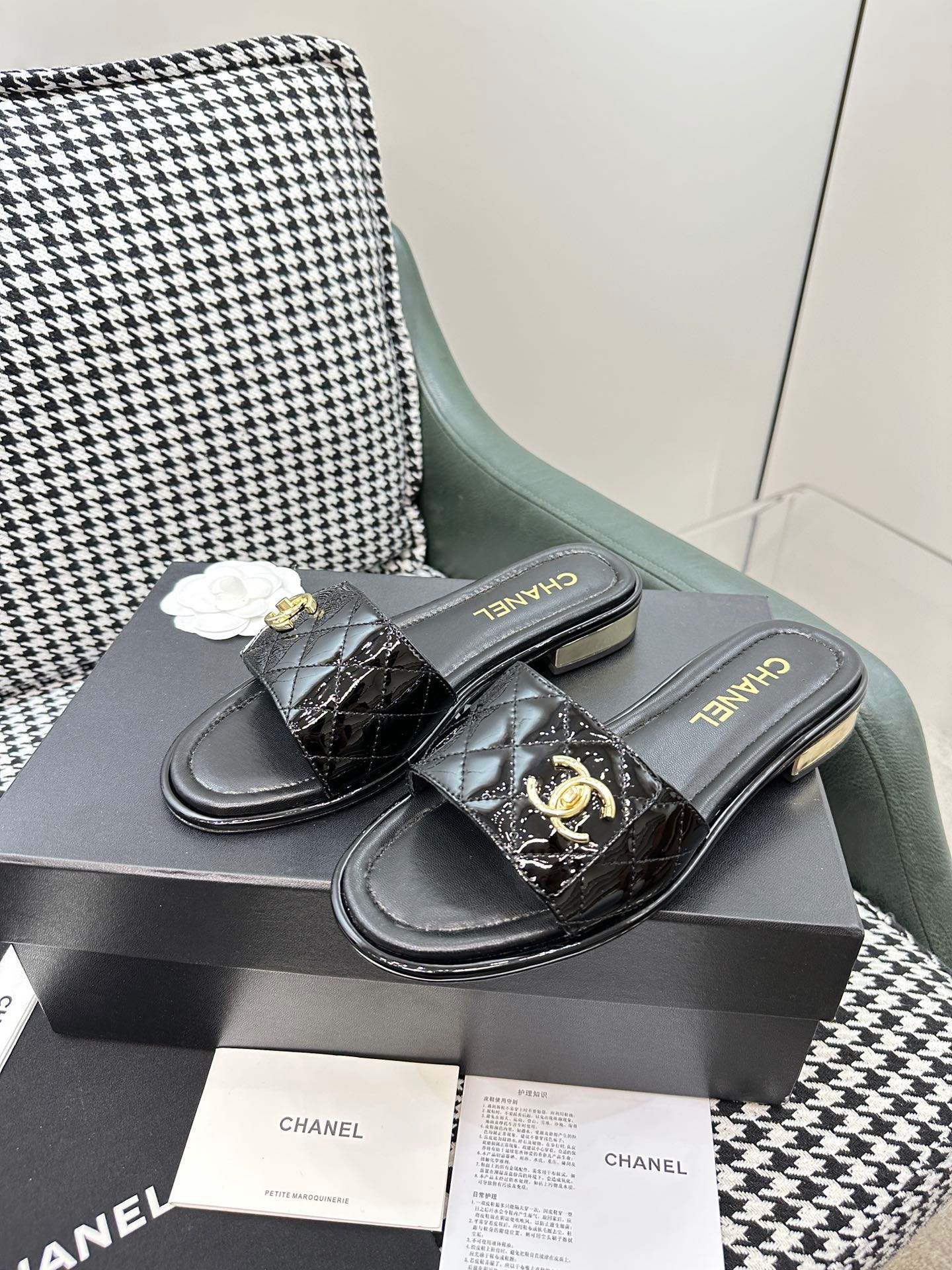 cc 24ss Clogo new arrival women summer shoes 04