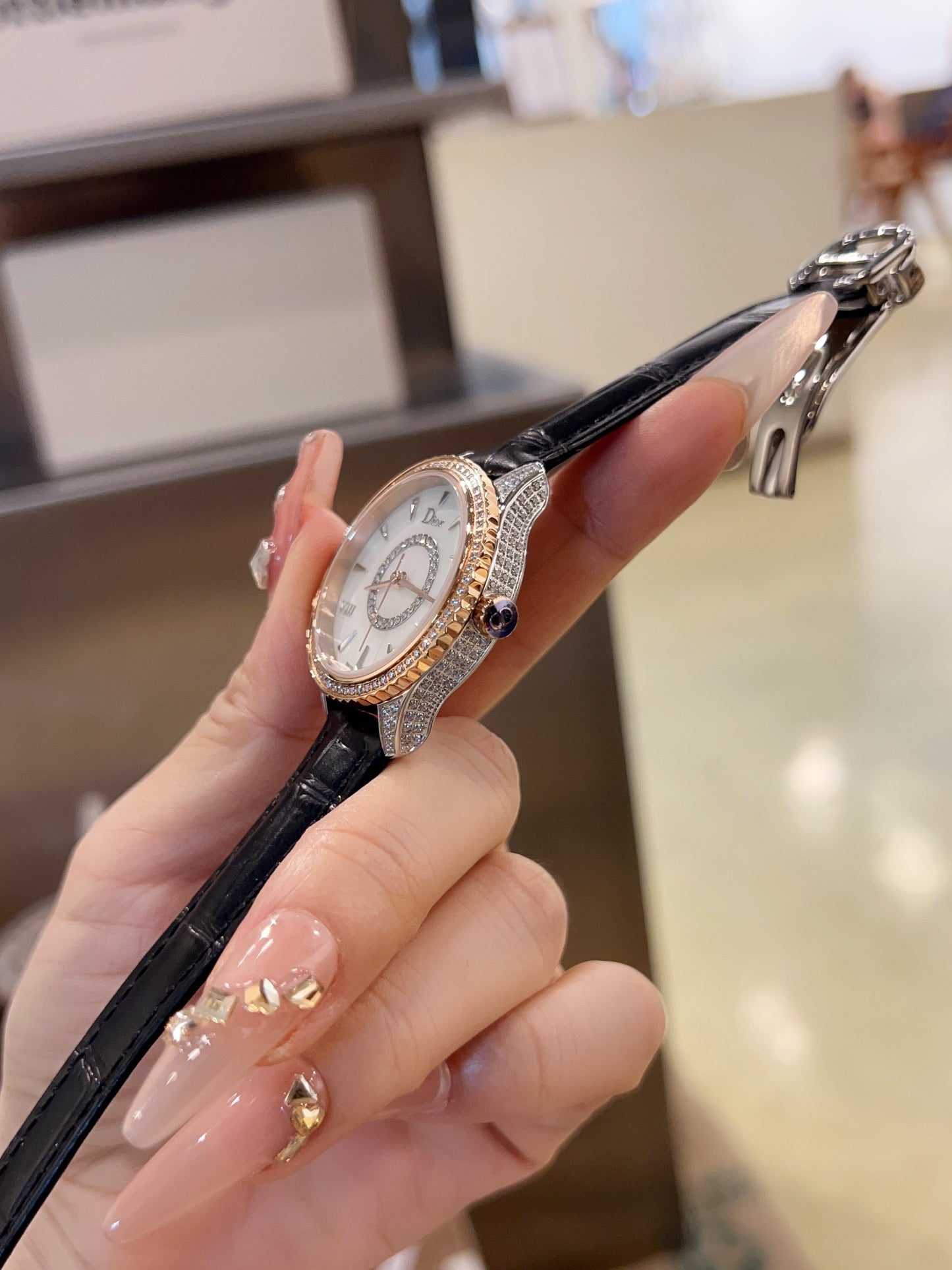 D VIII Montaigne new arrival women watch 33mm