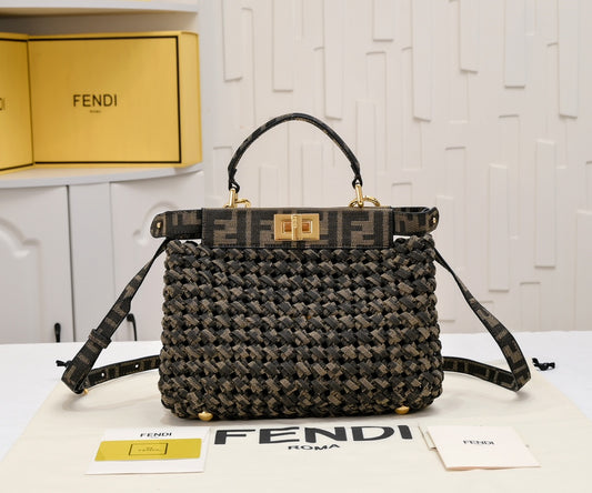 Fen peekaboo new arrival tote bag size : 23*7*18cm