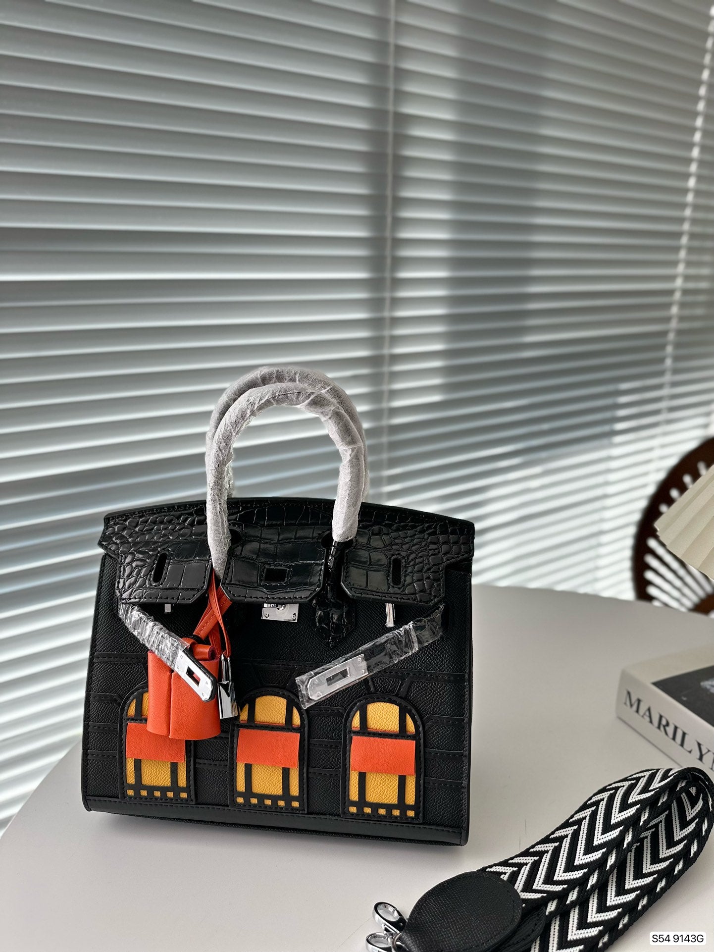 H Birkin 25cm sellier Faubourg size: 25 * 20 cm