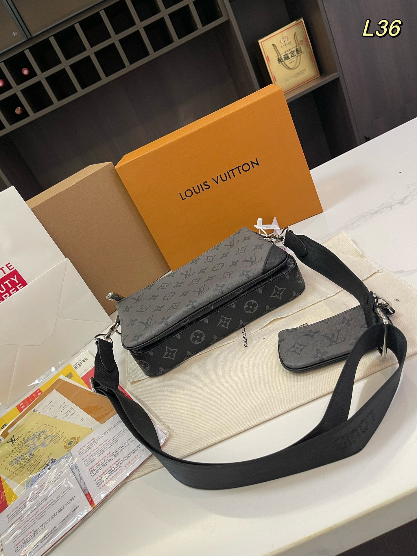 L men bag 25*4*18cm