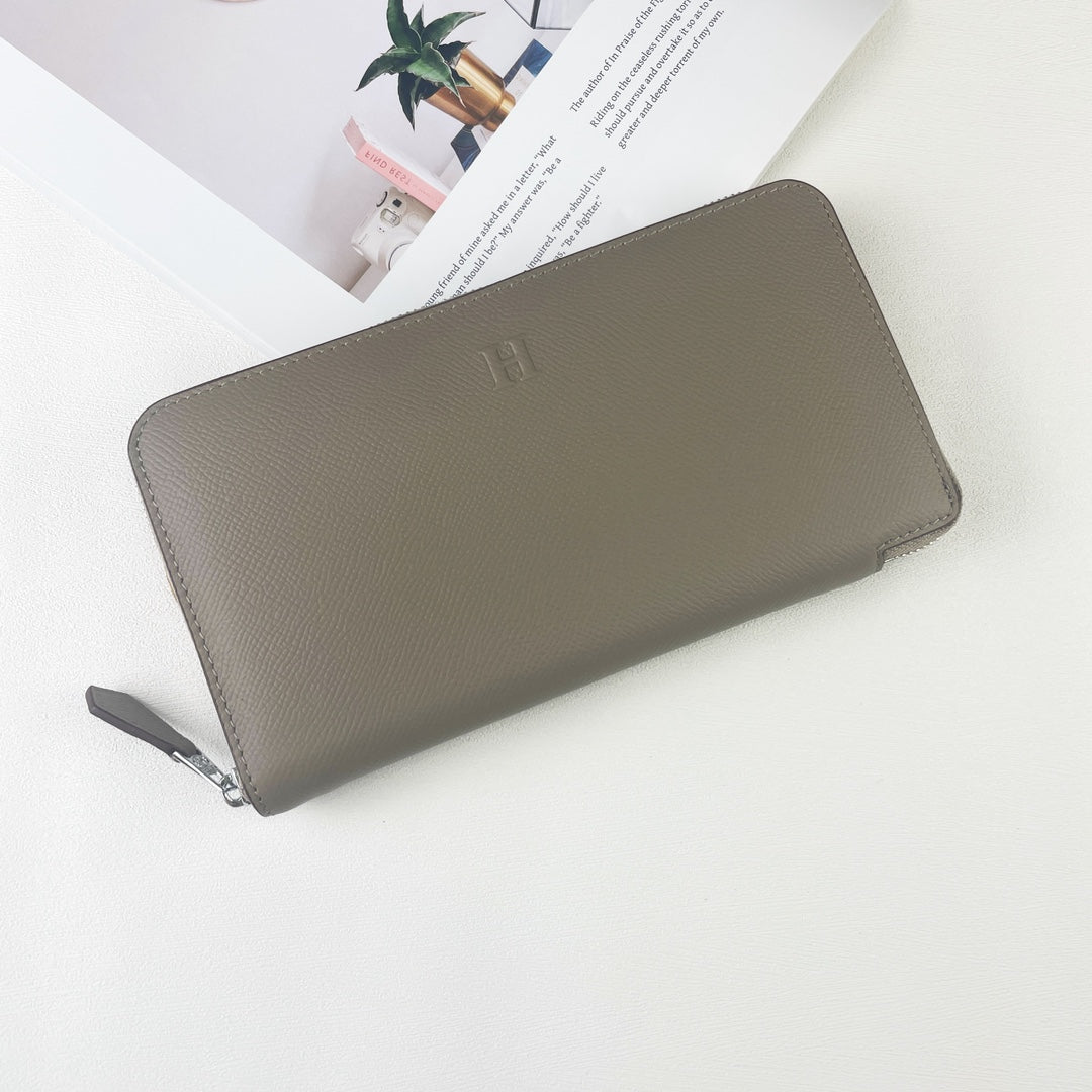 H Silk'in empson-Barenia leather wallet size : 20x11.5x1.5 cm