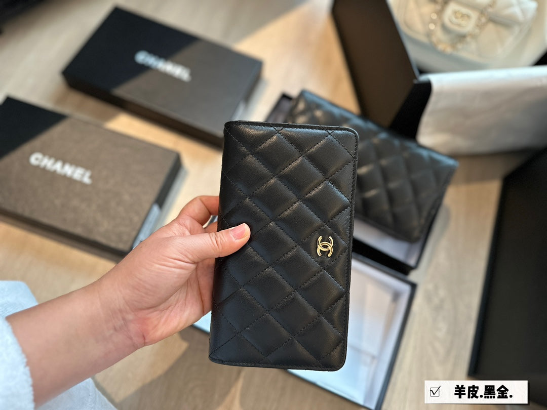 cc wallet top quality size:19*10.5cm
