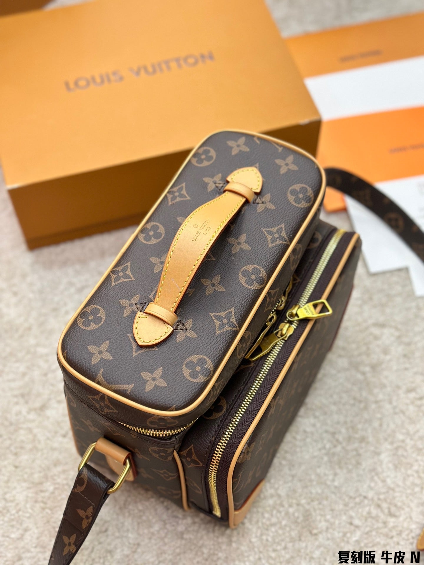 Louis vintage new arrival bag size :24cm