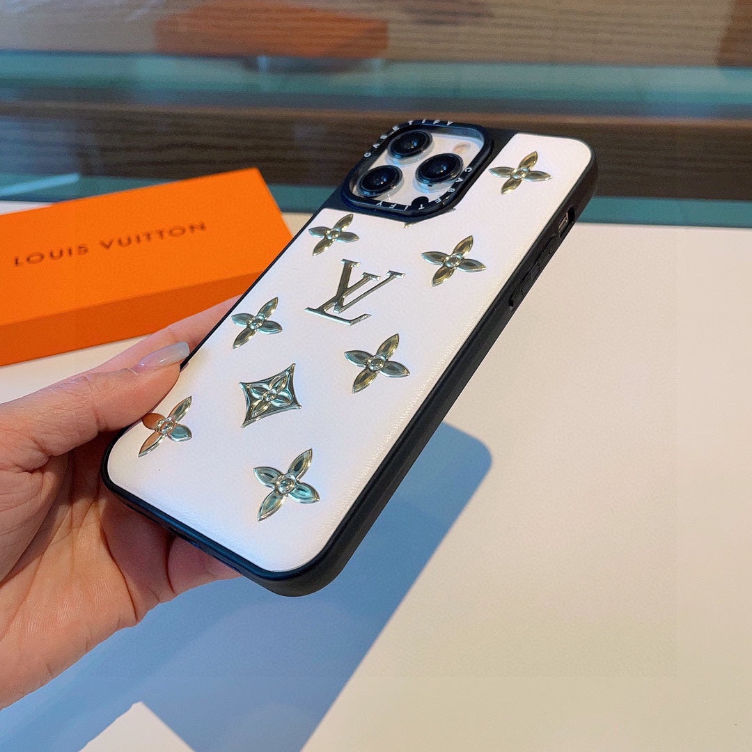 Louis phone case 05