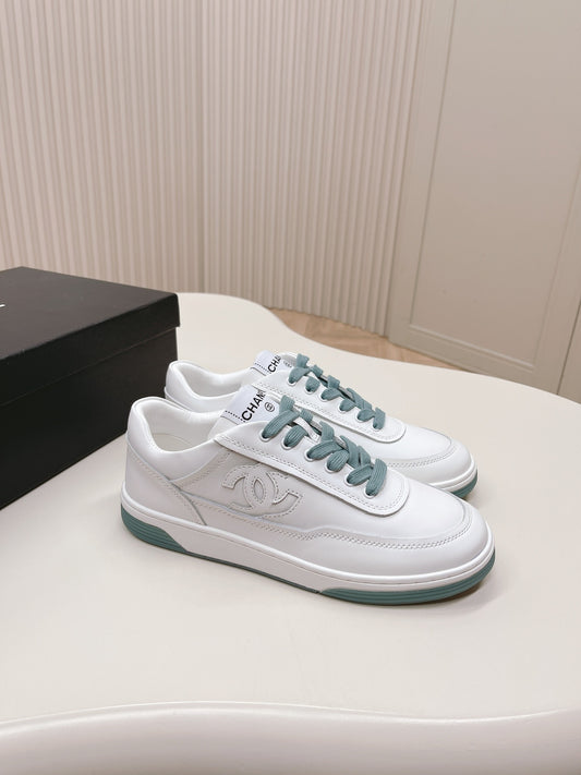 Cc new arrival  24P women sneakers heels 3 cm