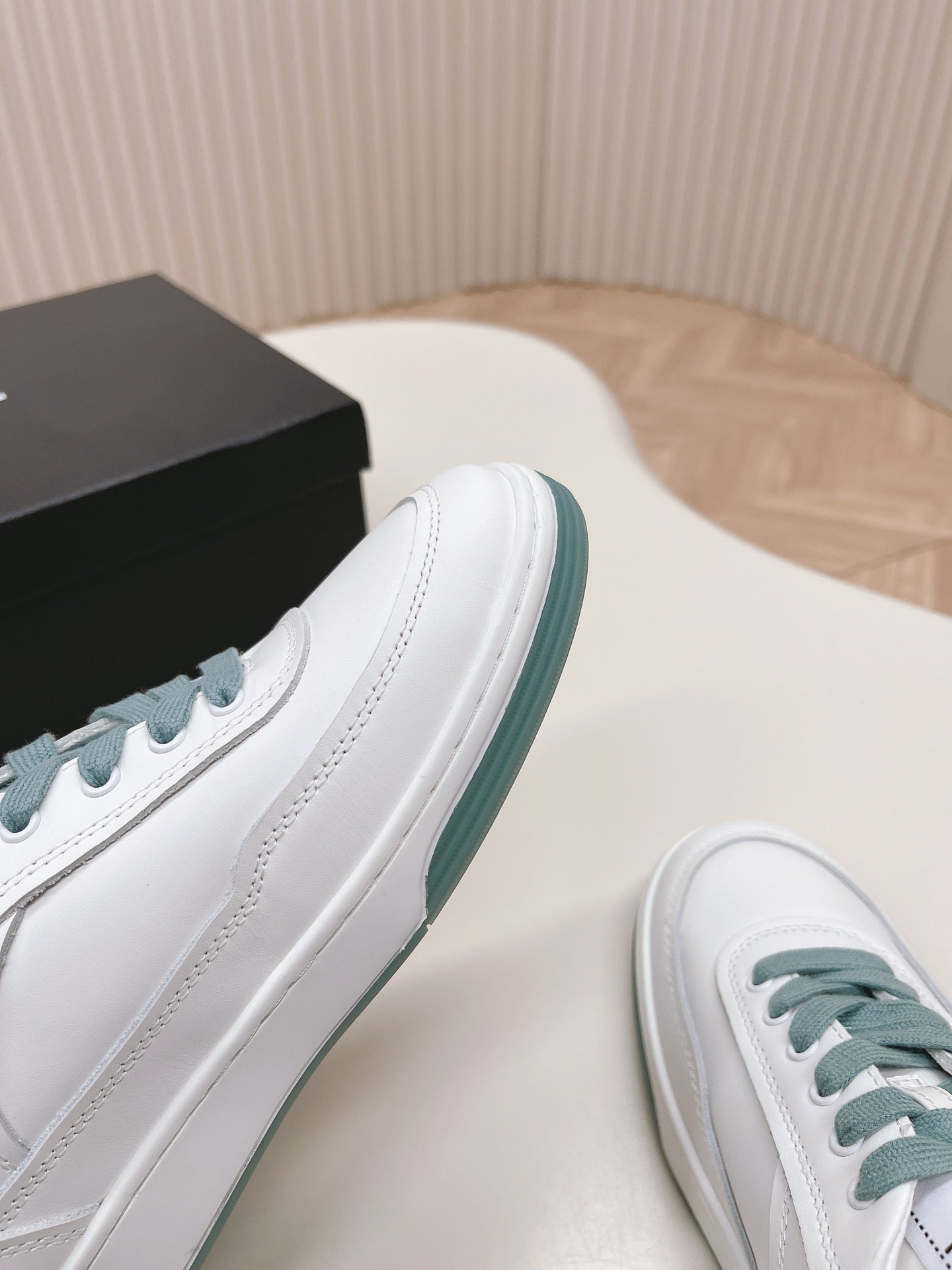 Cc new arrival 24P women sneakers heels 3 cm