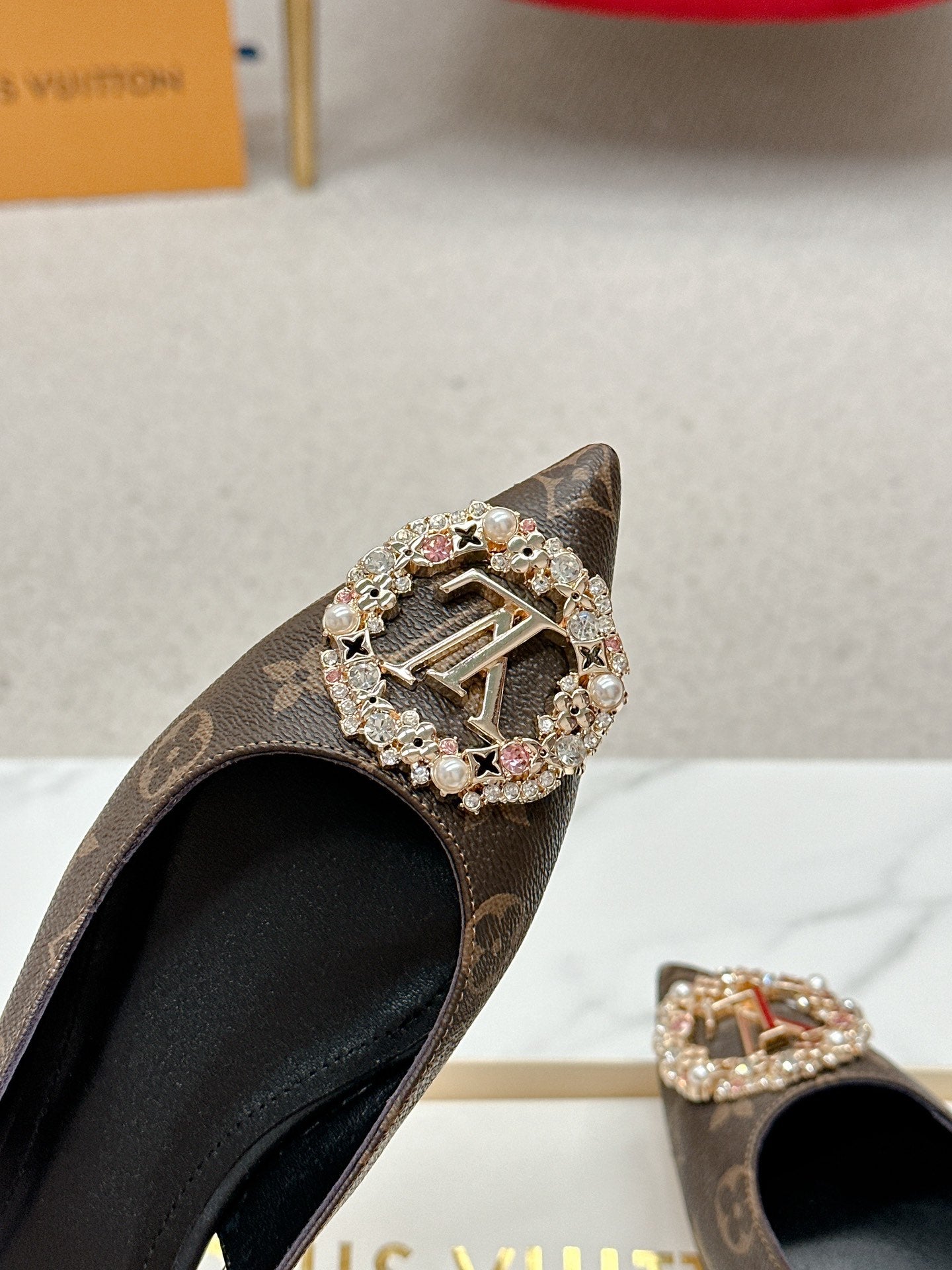 Louis new arrival women shoes