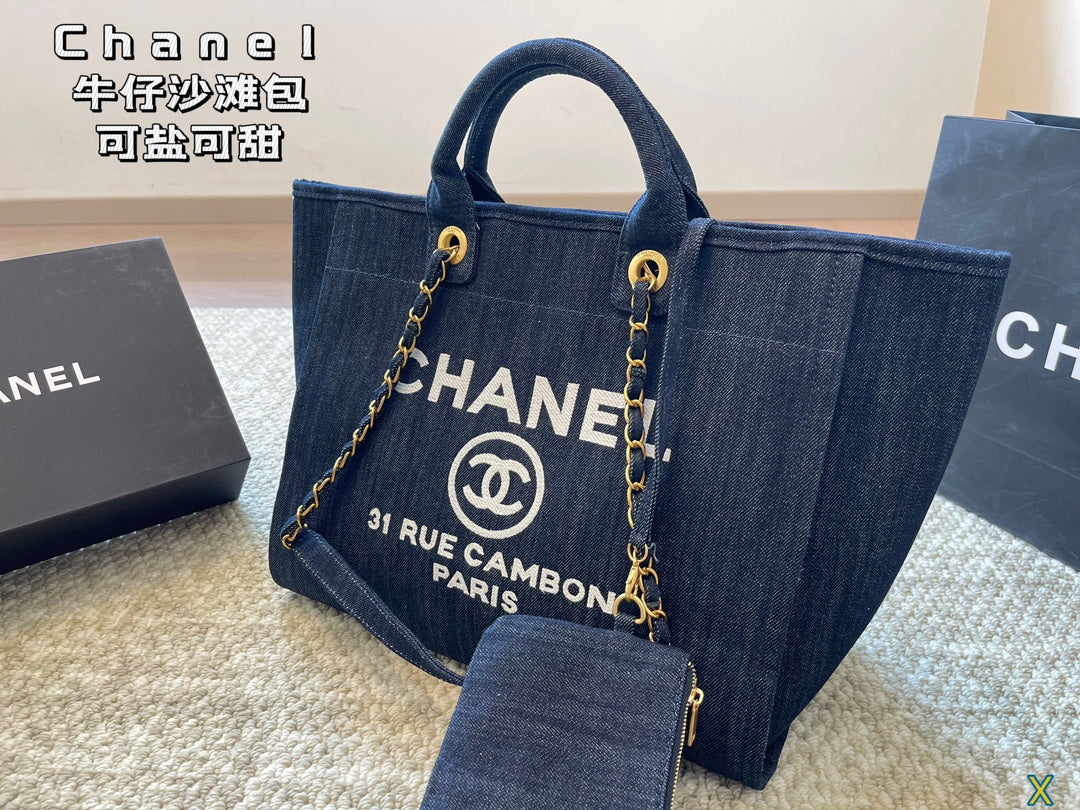 CC new arrival denime tote bag size: 37 * 31 cm