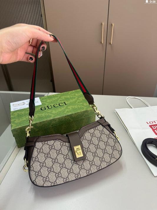 GG new arrival hobo bag size: 23*5*12 cm