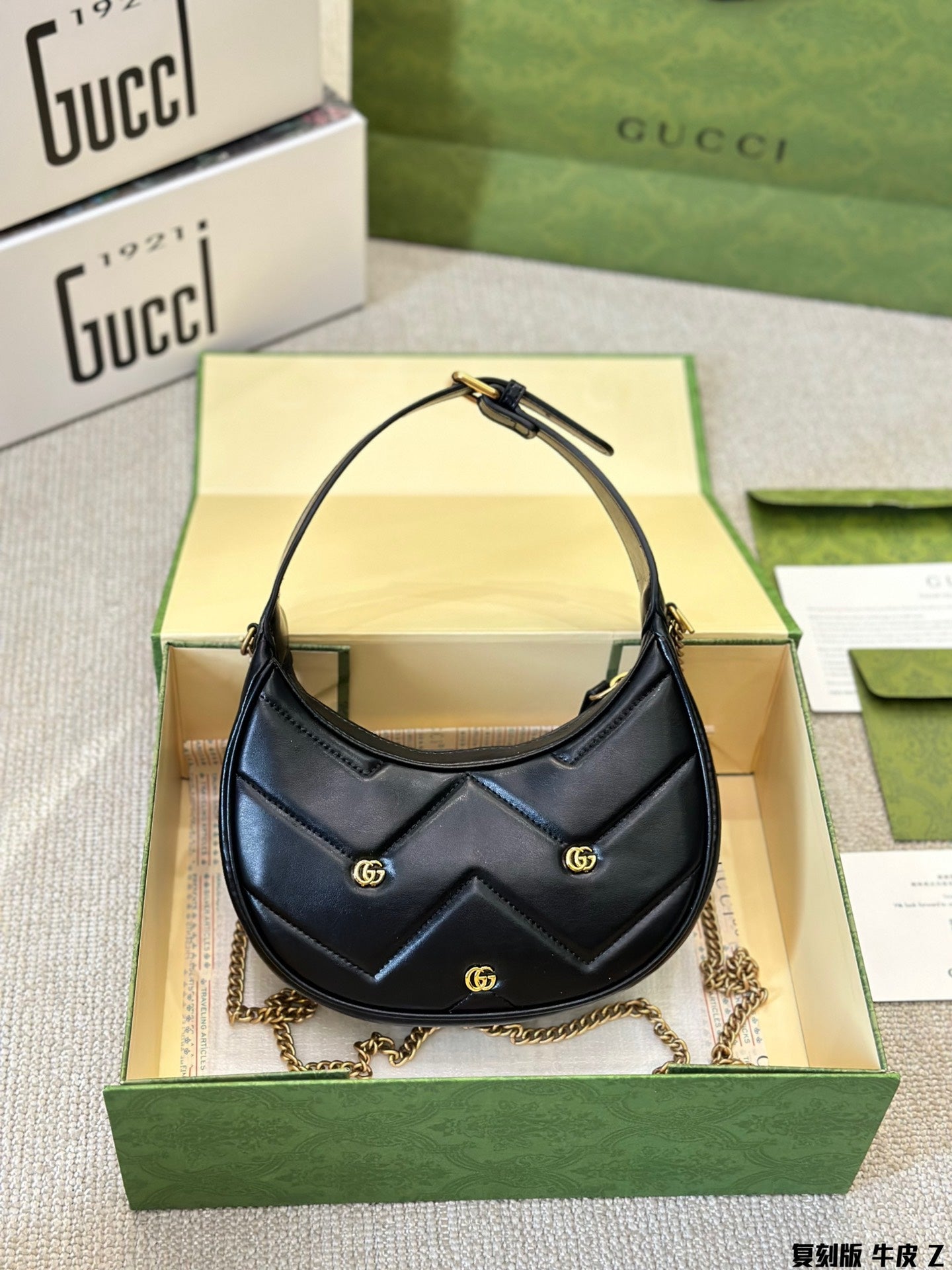 GG new arrival Marmont classic bag size: 20*12 cm