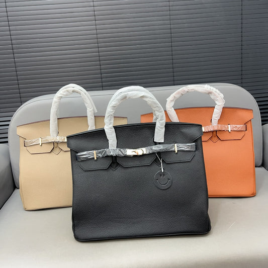 H Birkin 40 Men and women bag size: 40*30 cm