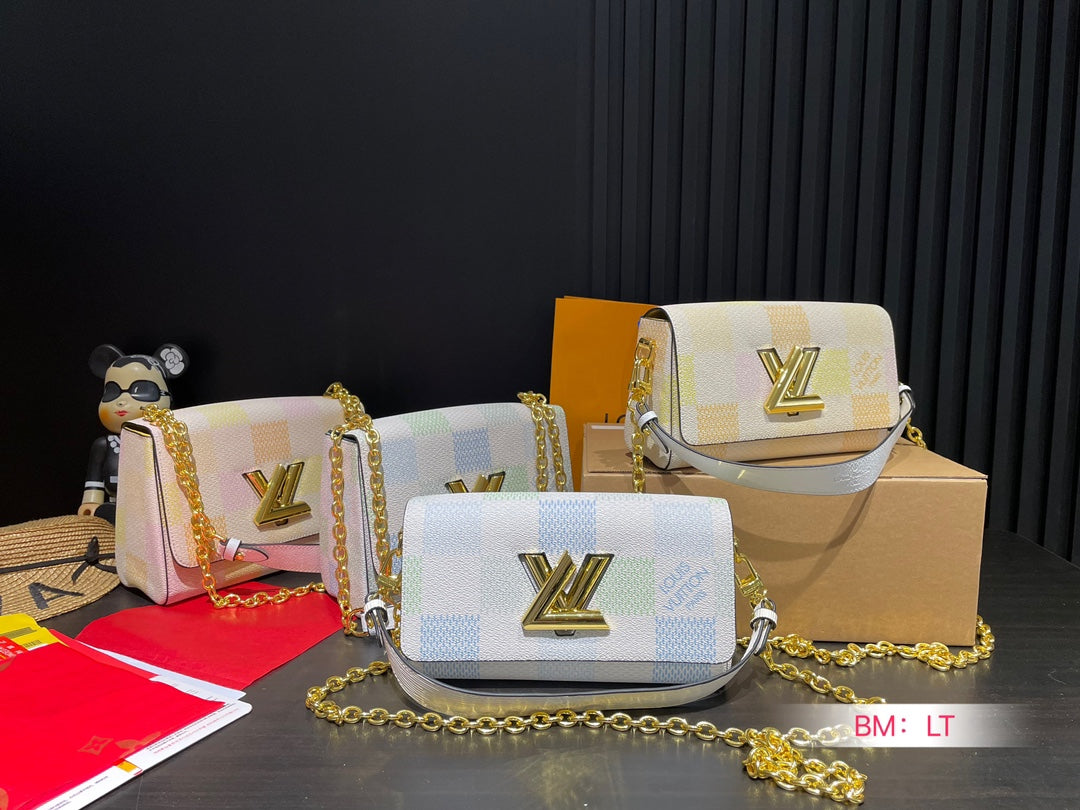Louis new arrival twist women bag
